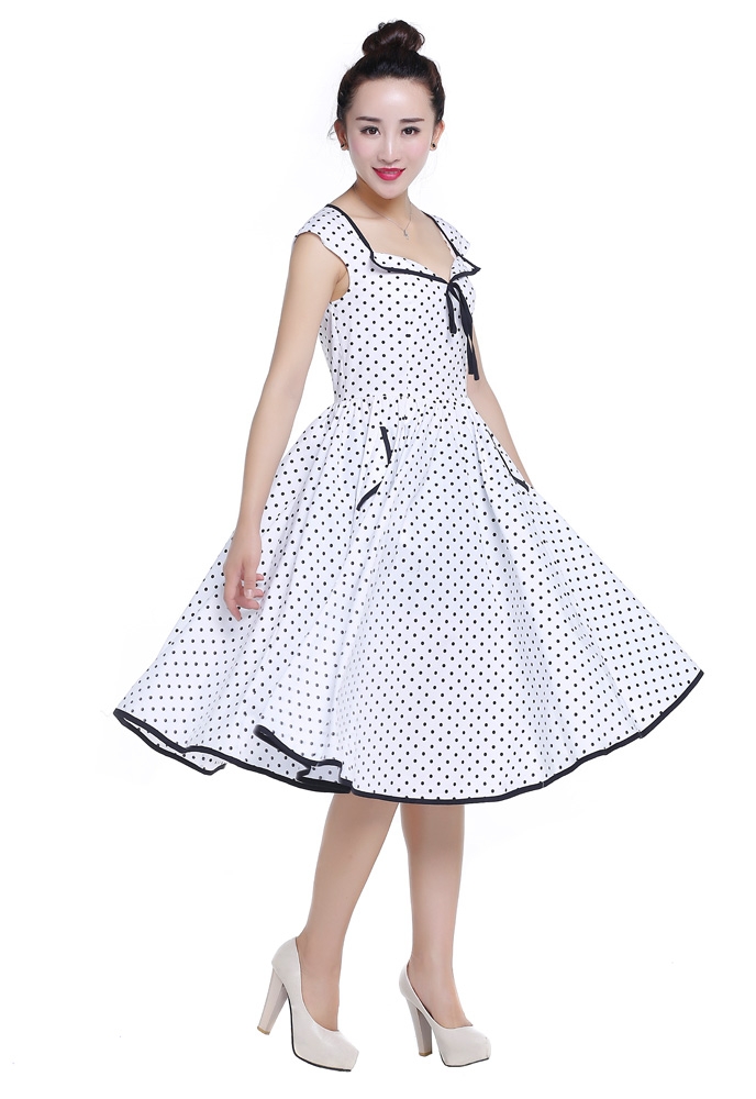 Sleeveless Flared Dress