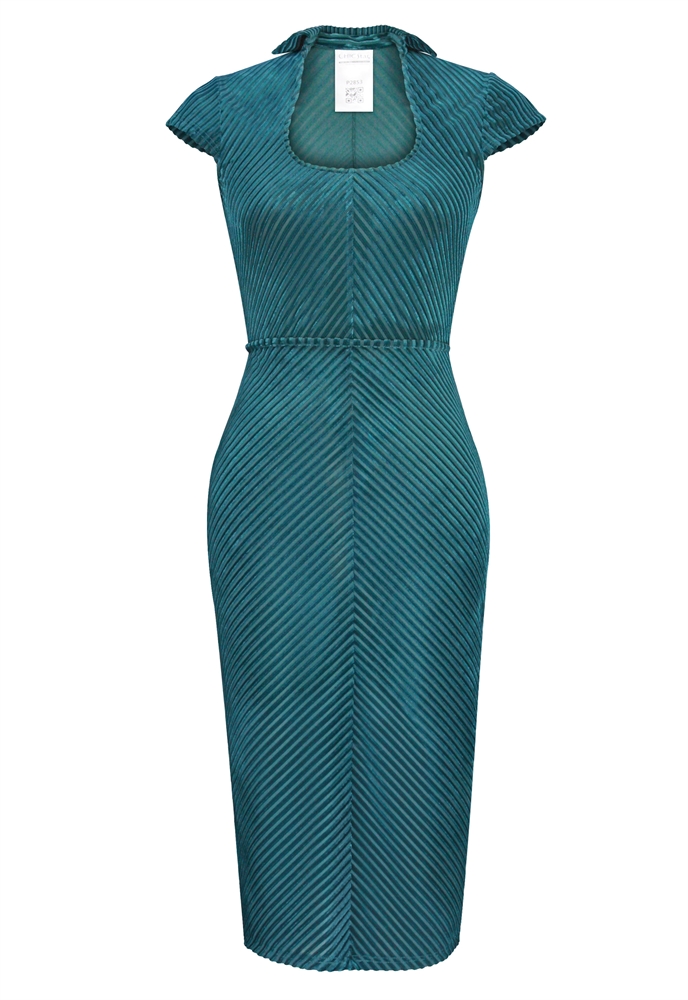 P2853 Plus Dress